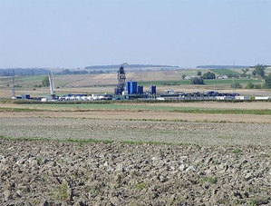 Ilustracja: PIG ma nowe oprogramowanie GIS do poszukiwania łupków <br />
fot. Wikipedia/Karol Karolus