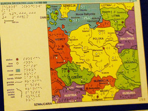 Ilustracja: Kolejna szansa na atlas dla niewidomych  <br />
fot. BS, przykład mapy dla niewidomych i słabowidzących