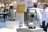 Ilustracja: <b class=pic_title>Intergeo 2018: tachimetry i odbiorniki GNSS</b> <br />
<br />
<b class=pic_description>Leica Geosystems zaprezentowała trzy nowe tachimetry: Flexline TS03, TS07 i TS10. Charakteryzuje je m.in. kolorowy dotykowy ekran oraz nowa obudowa. TS10 dodatkowo oferuje laser do pomiaru wysokości instrumentu oraz slot na kartę SIM, by umożliwić transmisję danych</b> <br />
<br />
<b class=pic_author>fot.  Jerzy Królikowski</b><br />
<br />
