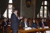 Ilustracja: <b class=pic_title>X Ogólnopolskie Sympozjum "Krakowskie Spotkania z INSPIRE"</b> <br />
<br />
<b class=pic_description>Dr Adam Iwaniak, Uniwersytet Przyrodniczy we Wrocławiu: Kolejny krok po budowie IIP to infrastruktura wiedzy przestrzennej udostępniająca nie informacje czy dane, ale wiedzę. Jej powstanie to kwestia czasu, ale nie wiadomo, jak odległego. <br />
Prof. Robert Olszewski, Politechnika Warszawska: Infrastruktura wiedzy przestrzennej okaże się niezbędna, by ogarnąć rosnącą liczbę danych. <br />
Prof. Tadeusz Chrobak, Akademia Górniczo-Hutnicza: kluczem do budowy IWP będą także efektywne mechanizmy uogólniania danych przestrzennych, zachowujące ich dokładność i aktualność. </b> <br />
<br />
<b class=pic_author>fot.  JK</b><br />
<br />
