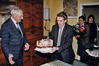 Ilustracja: <b class=pic_title>Jubileusz 85-lecia prof. Zbigniewa Sitka</b> <br />
<br />
<b class=pic_description>70. urodziny prof. Sitka w Zakładzie Fotogrametrii </b> <br />
<br />
<b class=pic_author>fot.  fot. Andrzej Wróbel i Andrzej Kmieciński</b><br />
<br />
