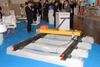 Ilustracja: <b class=pic_title>Targi INTERGEO 2013: różności</b> <br />
<br />
<b class=pic_description>System inspekcji torów chińskiej firmy Hi-Target. Cechuje go nie tylko możliwość pomiaru torów z wykorzystaniem tachimetru lub skanera, ale także sprawdzanie łączeń szyn</b> <br />
<br />
<b class=pic_author>fot.  Jerzy Królikowski</b><br />
<br />
