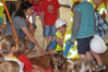 Ilustracja: <b class=pic_title>Dzieci w Muzeum Geodezyjnym WPG</b> <br />
<br />
<b class=pic_author>fot.  WPG SA</b><br />
<br />
