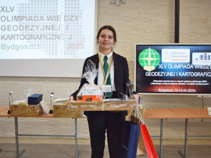 Ilustracja: Zielonogórska Budowlanka triumfuje w olimpiadzie geodezyjnej <br />
Laureatka I miejsca Wiktoria Graczyk