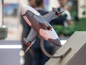 Ilustracja: Dron-myśliwy zapoluje na wrogie statki bezzałogowe