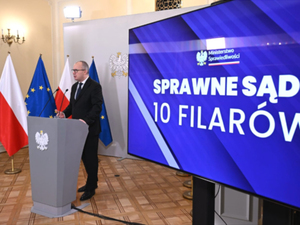Ilustracja: Program usprawnienia działalności sądów dotknie także KW <br />
Minister Adam Bodnar