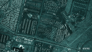 Ilustracja: Cztery satelity nowej generacji zasiliły konstelację ICEYE <br />
Obraz SPOT FINE o rozdzielczości 50 cm ukazujący bazę Davis-Monthan Air Force Base Aircraft Boneyard w Tuscon, Arizona, USA, uzyskany w nocy (fot. ICEYE)