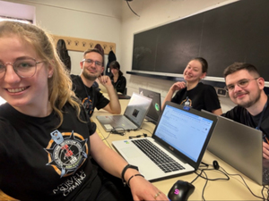 Ilustracja: Studenci AGH zwyciężyli w hackathonie w Rzymie